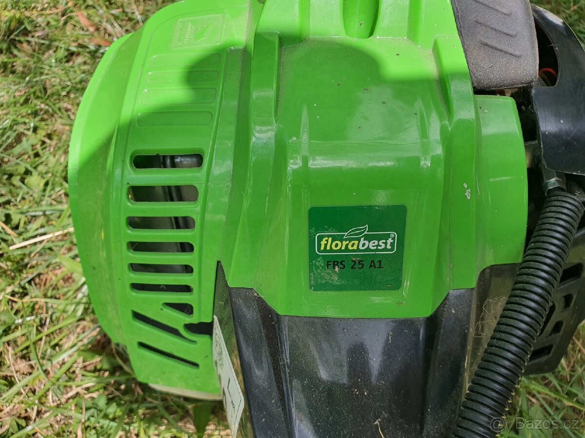 Motorova strunova sekacka - 2