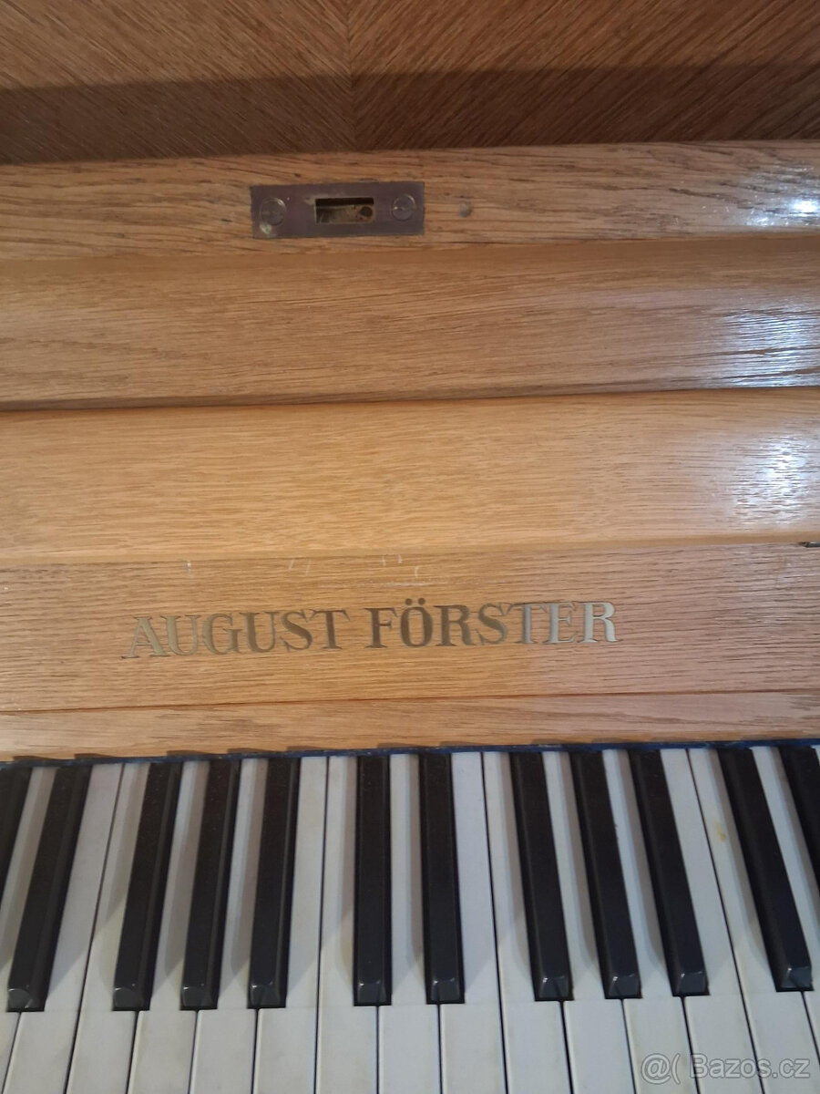 Zápůjčka piana August Förster - 2