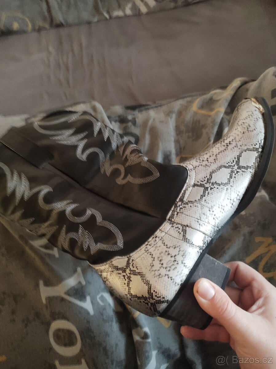 Westernová obuv - 2