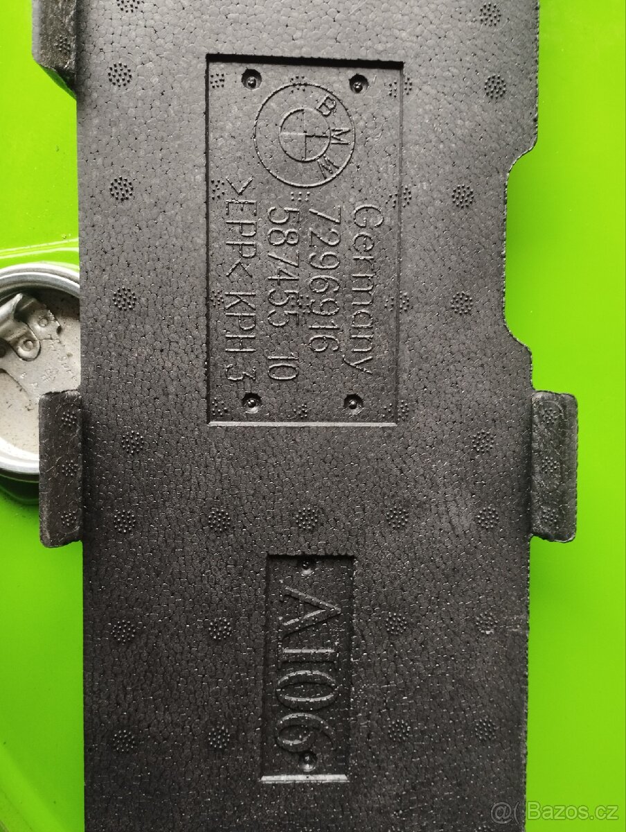 BMW i3 výztuha předního nárazníku - 2