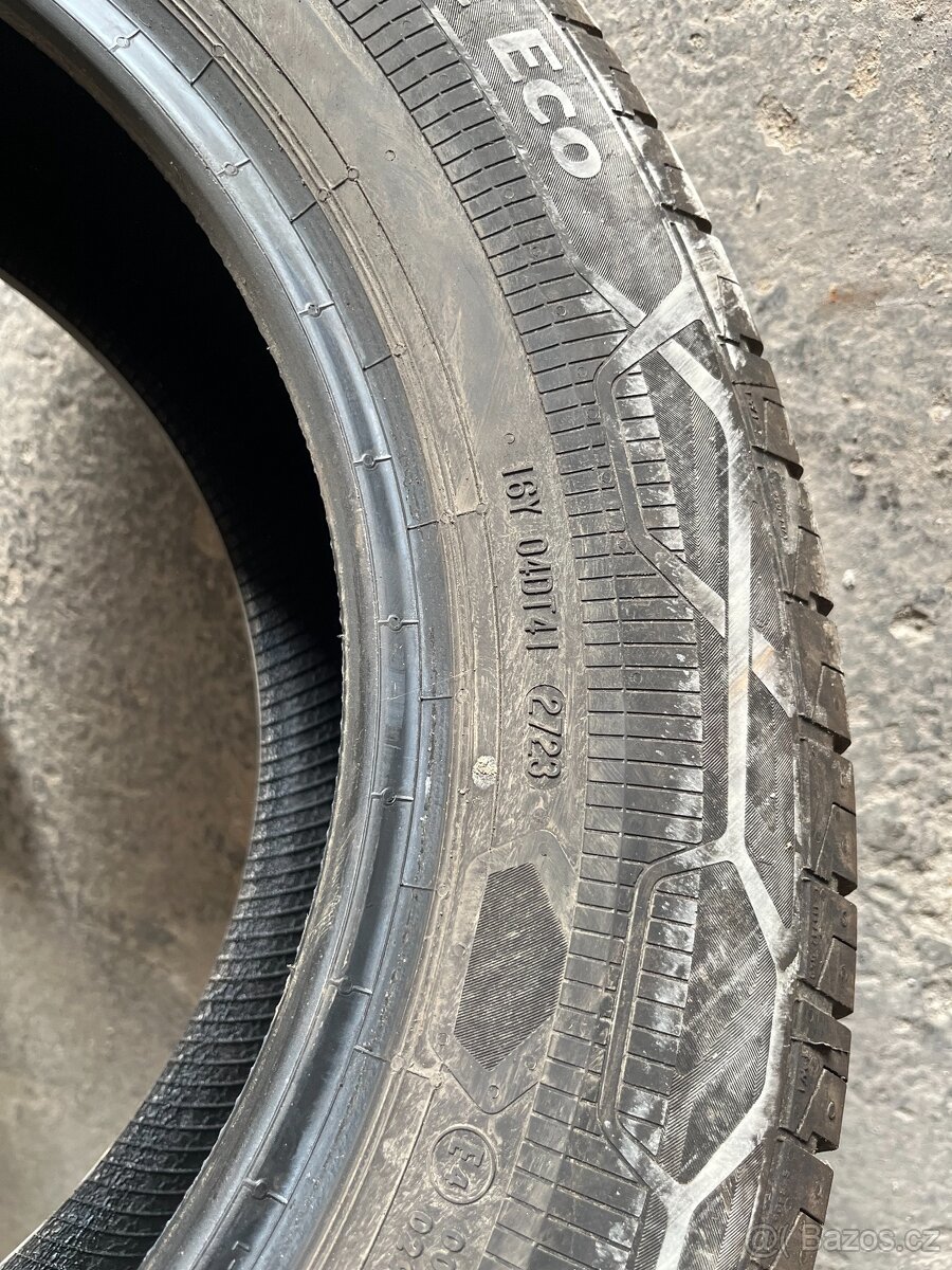 215/65/16C Continental VanContact Eco, DOT 2723 - 2