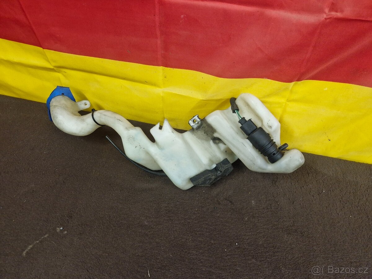 Nádobka ostřikovačů vw new beetle - 2