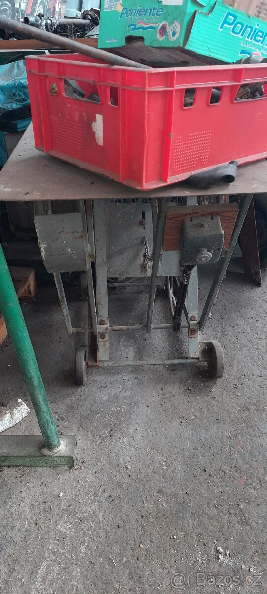 Prodám cirkularku, - 2