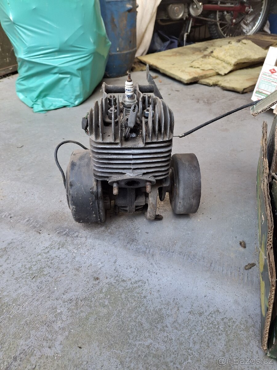 Tři motory - 2