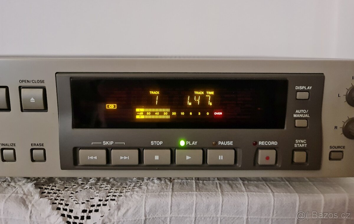 TASCAM CD-RW5000 - 2