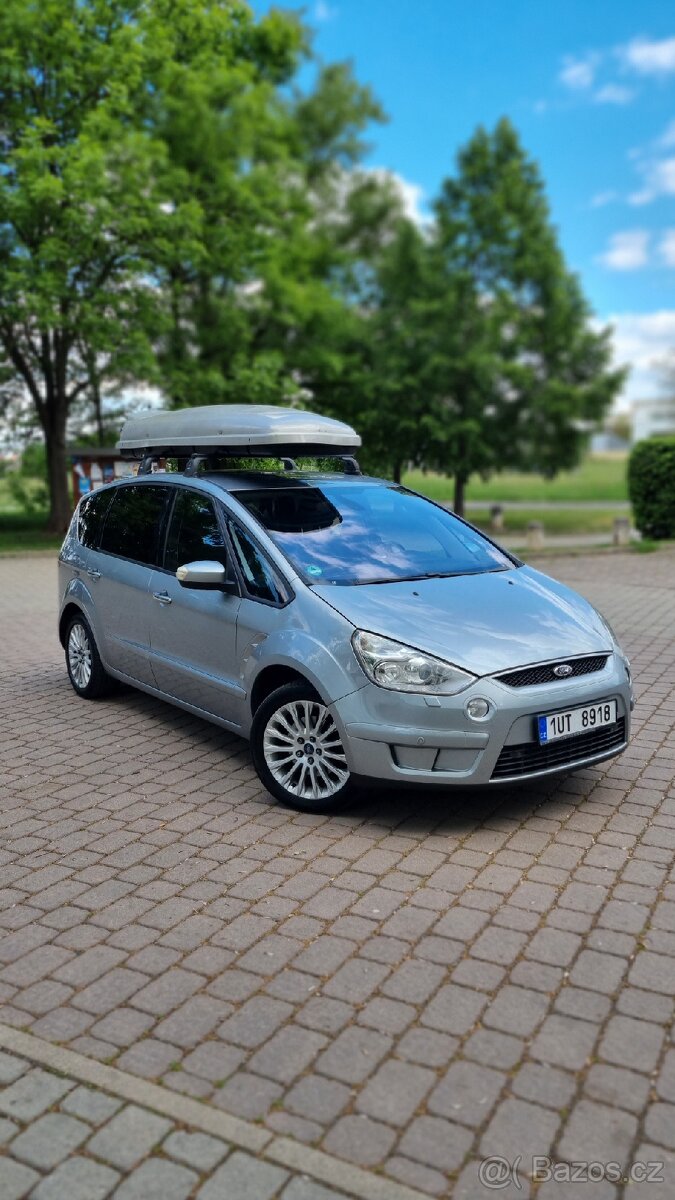 Ford S-Max 2.2 TDCI 7 míst - 2