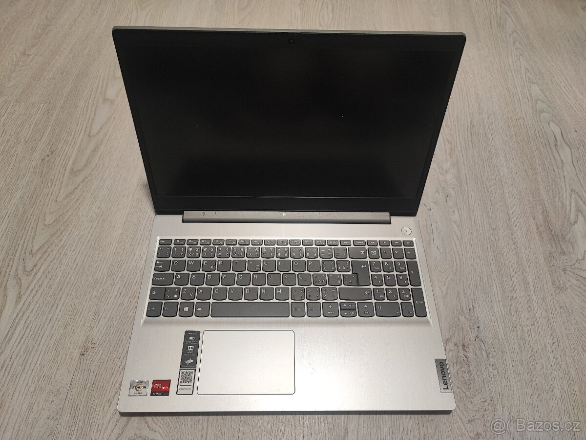 Lenovo IdeaPad 3 15ADA05 - jako nový - 2