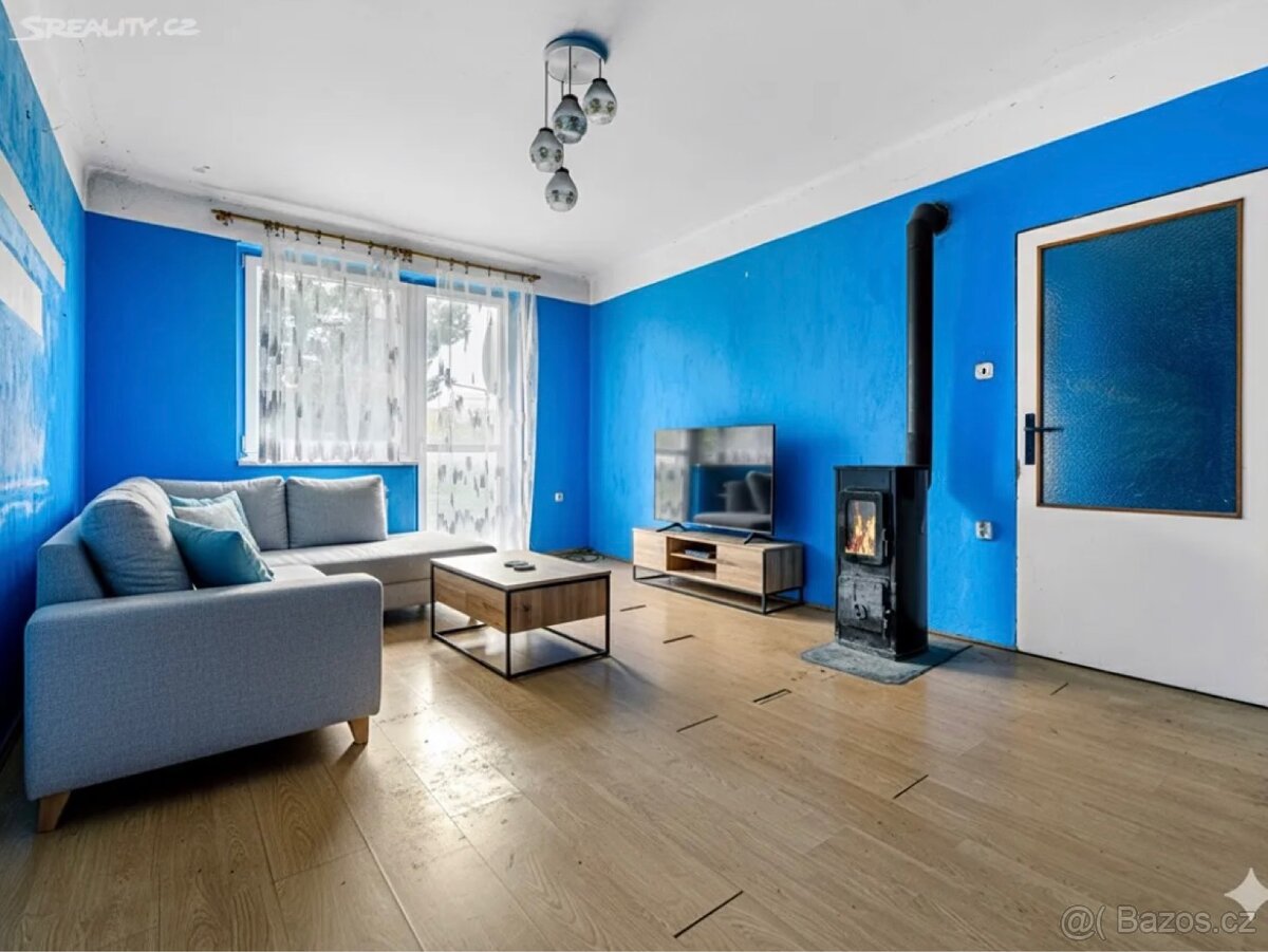 3+1 82 m2 MLÁZOVICE ( JIČÍN ) - 2