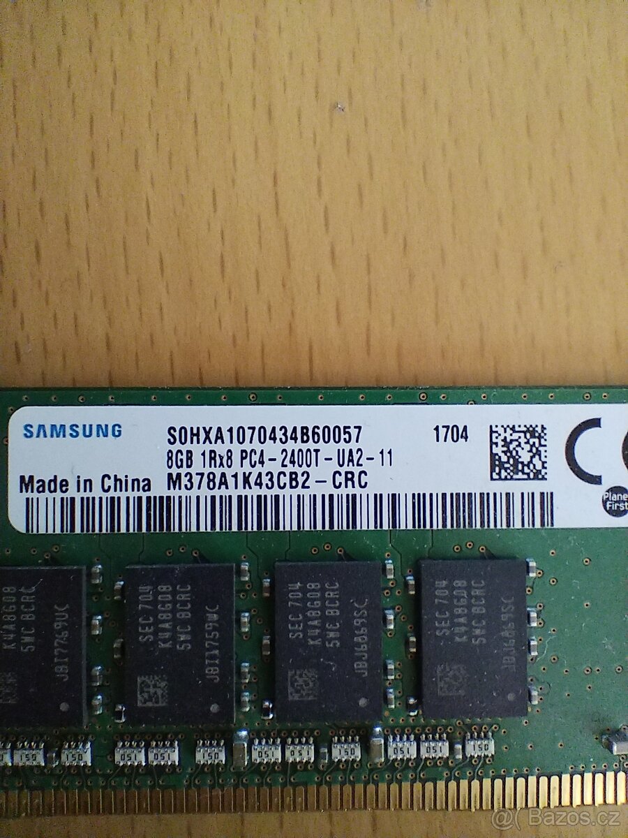 Prodam 2ks 8GB DDR4, 2400MHz, non-ECC, Un-buffered DIMM - 2