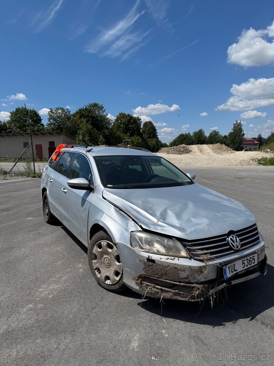 Passat b7 2.0 TDI 125kw - 2