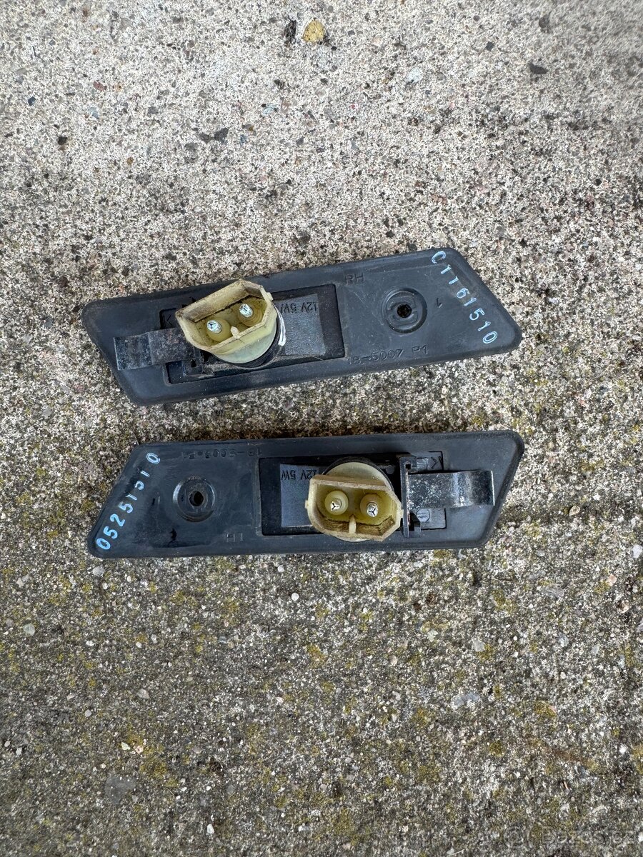 Čiré blinkry BMW e36 coupe - 2
