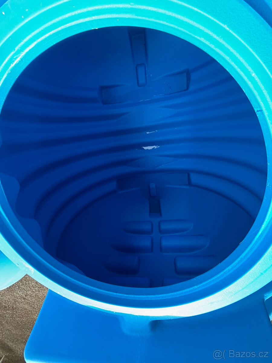 Samonosná nádrž 3000l + FILTR, NÁSTAVEC - 2