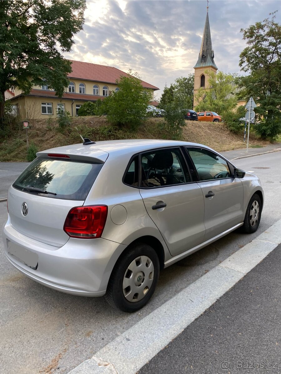 Volkswagen POLO 1.6 TDi - 2