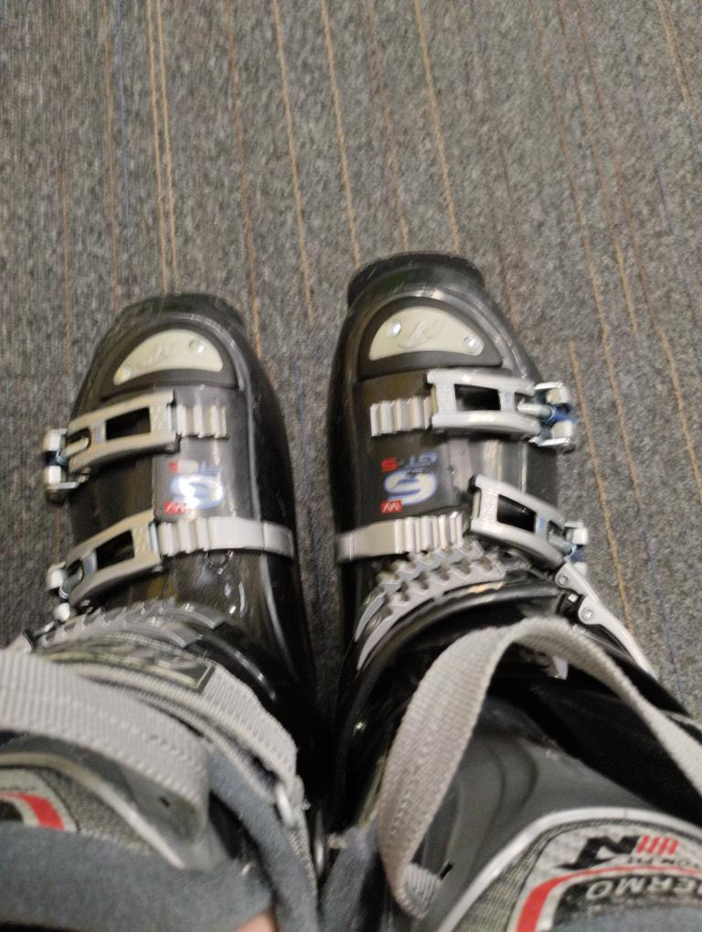 lyžáky vel 39 - 2