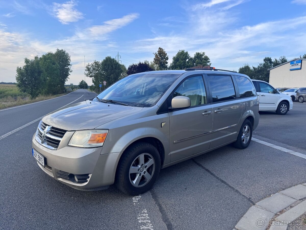 Dodge Grand Caravan RT SXT 3,8 LPG DVD 2009 - 2