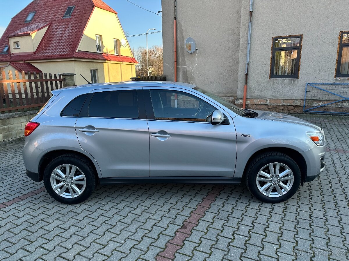 Mitsubishi ASX 1.6 86kW 2014 109379km vyhřívané sedačky - 2