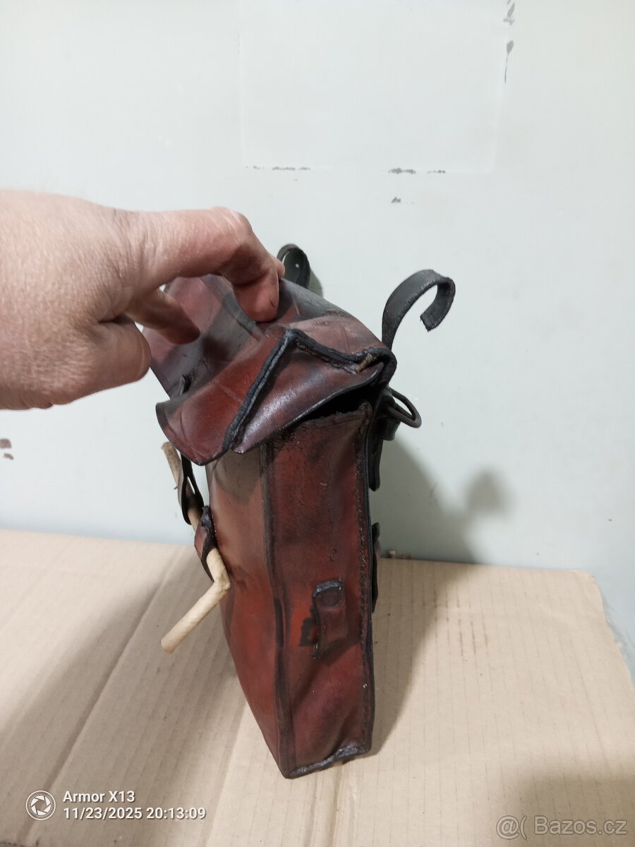 kožená brašna vhodná na motoveterana Jawa, ČZ, Ogar a jine - 2
