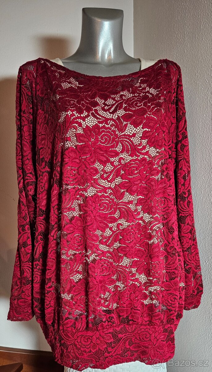 Černá krajková halenka. 54, nová. - 2