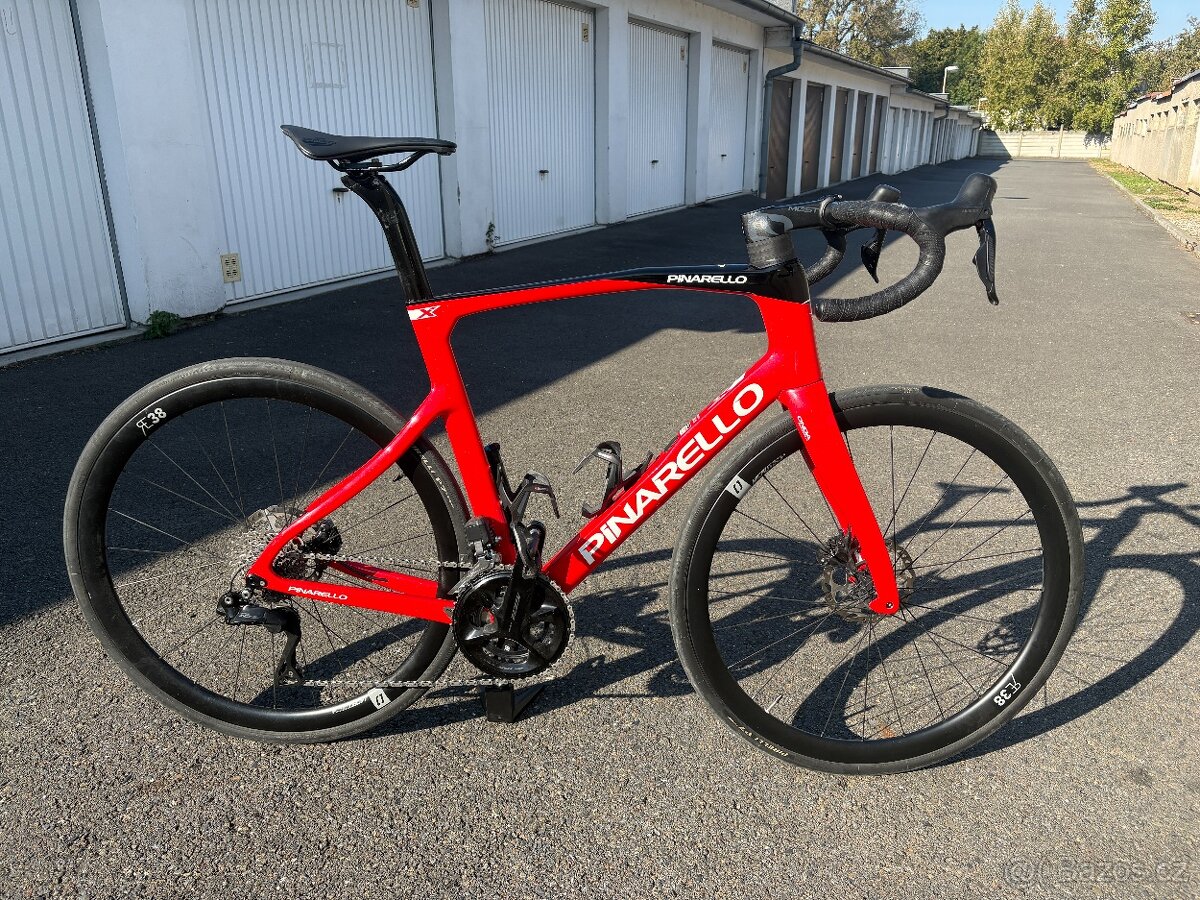 Pinarello X3 Keen Red – Shimano 105 Di2, karbonová kola, wat - 2