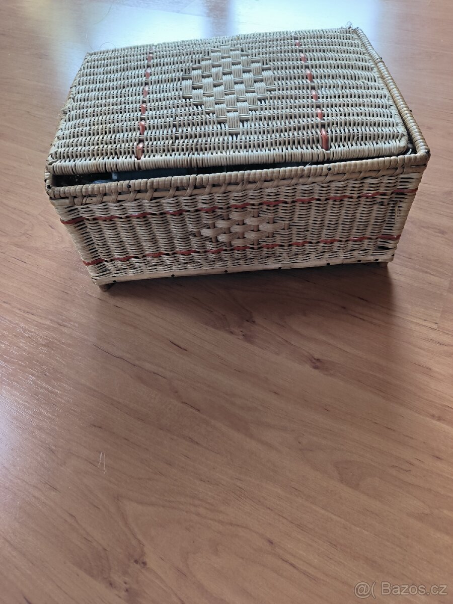 proutěný košík, krabička retro stará - 2