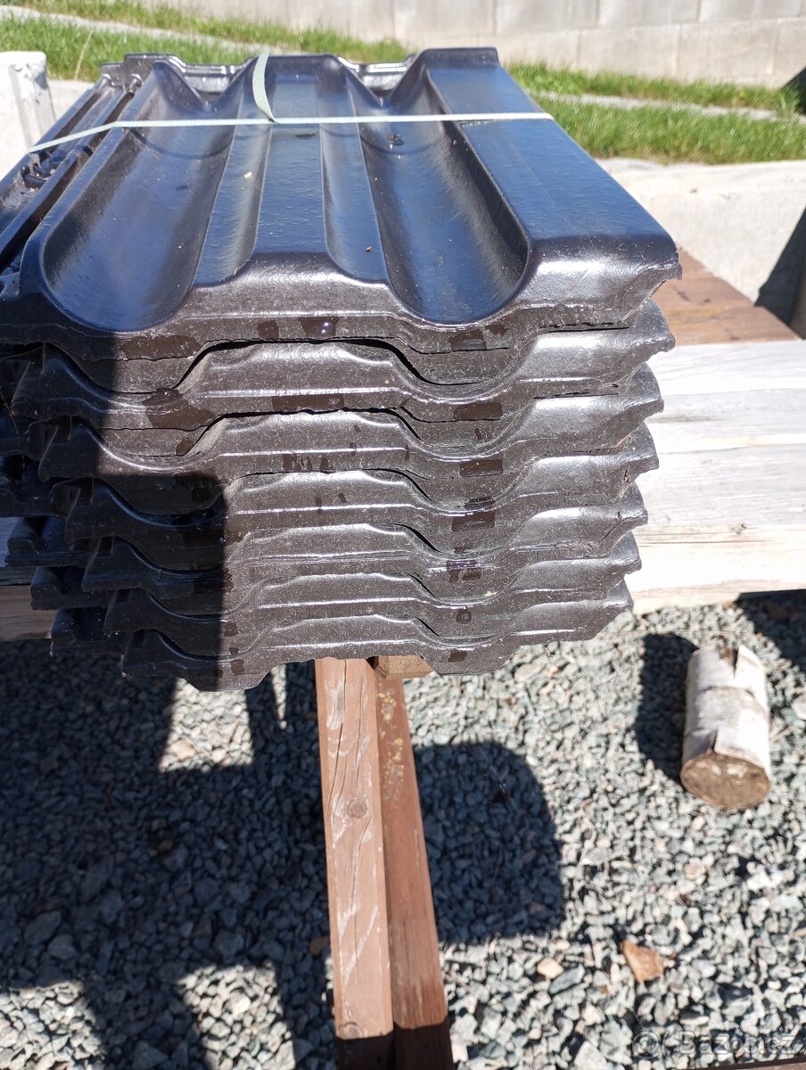 Střešní tašky - 2