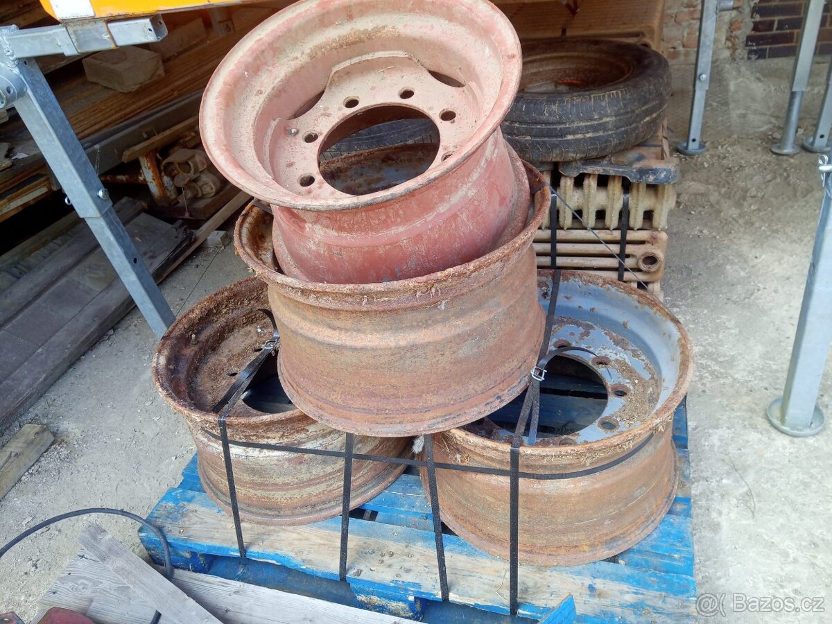 Disky na traktorový přívěs - 2