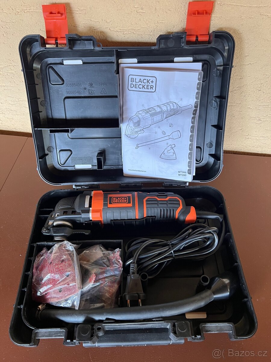 Multifunkčná oscilačná brúska Black&Decker MT300KA - 2