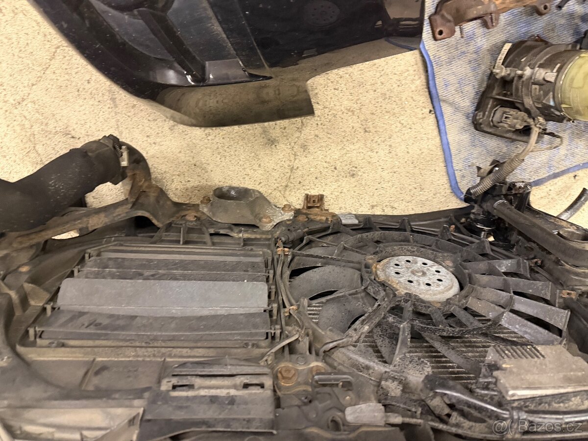 Chladičová stěna Audi A4 B7 2.0TDI - 2