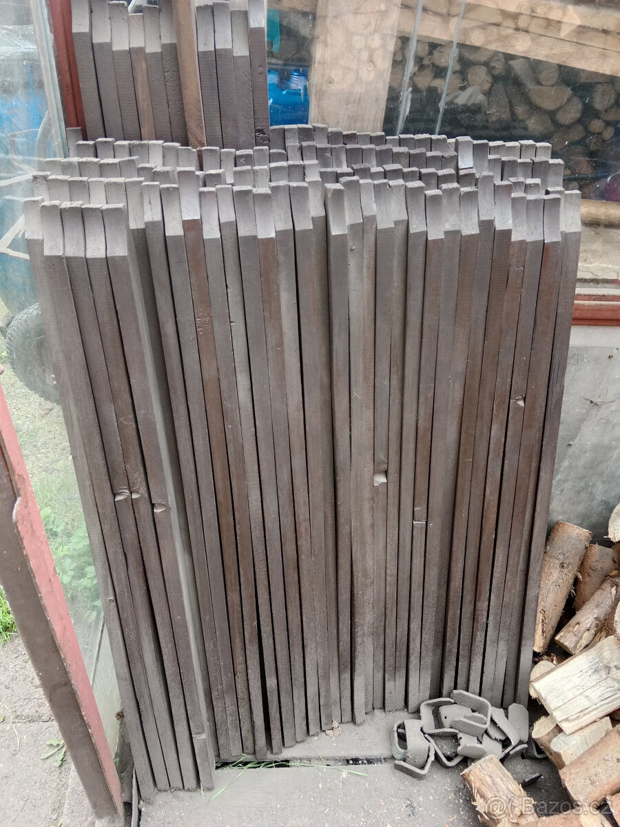 BRÁNA a LAŤKY NA PLOT - 2