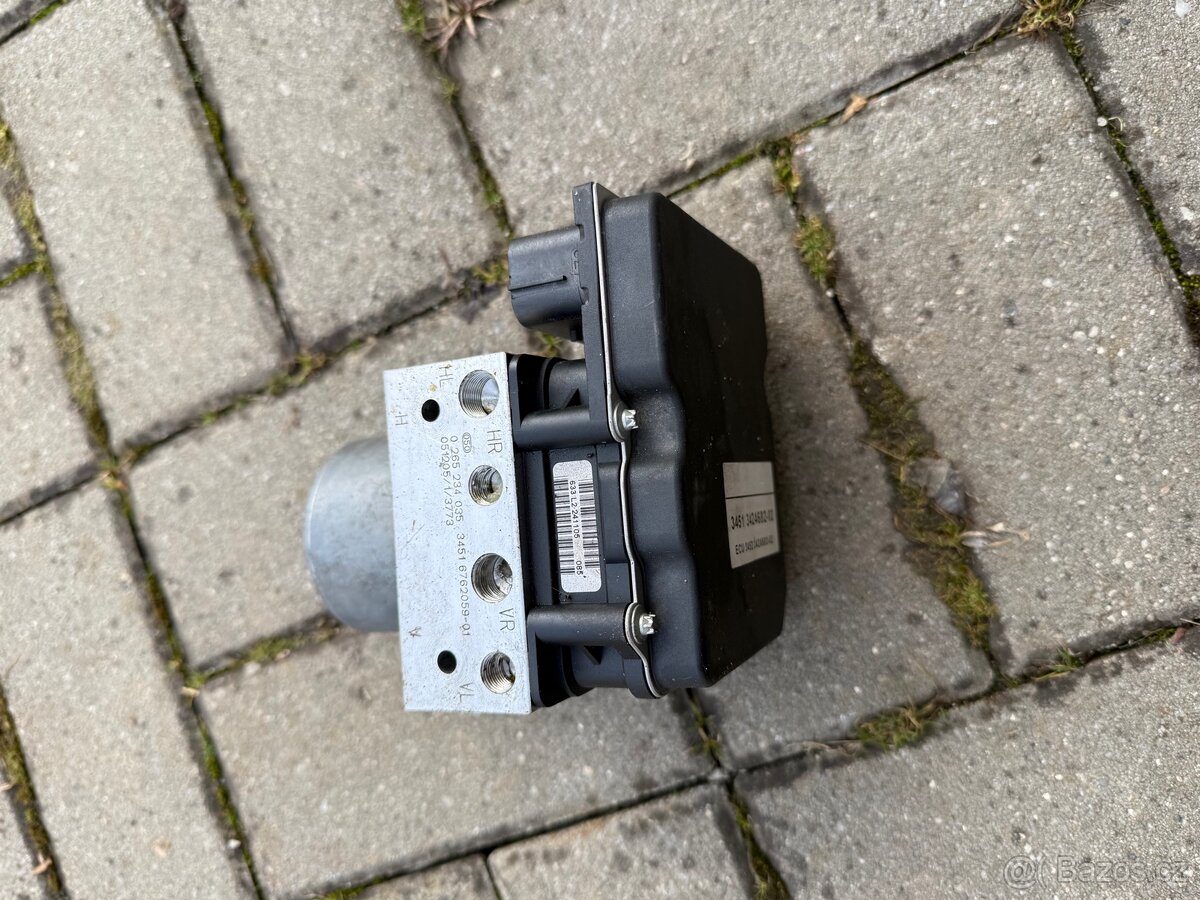 Abs kostka bmw e83 3.0d 160kw - 2