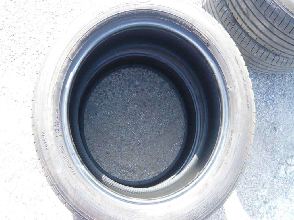 Letní pneu 225/55R19 99V - 2