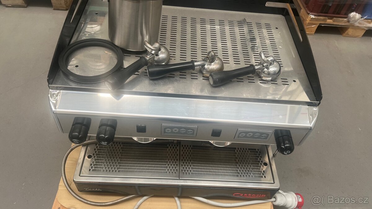 KÁVOVAR TOUCH SAE/2 DSP DVOUPÁKOVÝ -top - 2