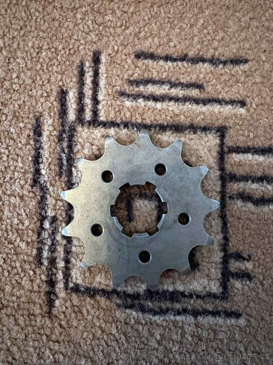 Yamaha, Kawasaki. - 2