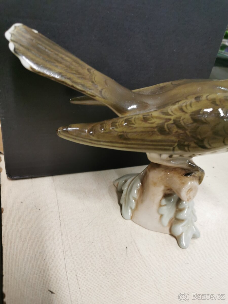 Soška Royal Dux, pták. - 2