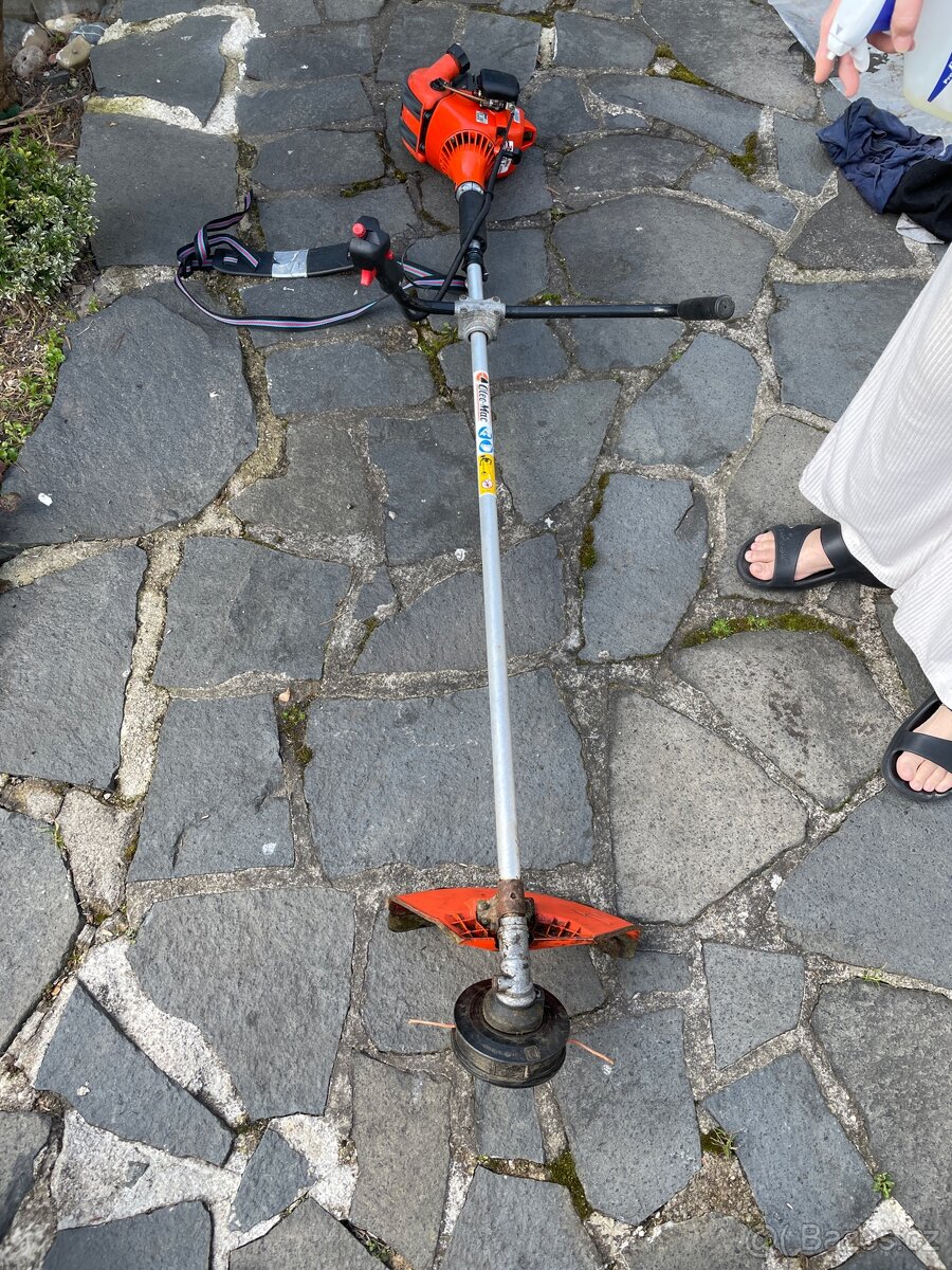 Prodám křovinořez OleoMac - 2