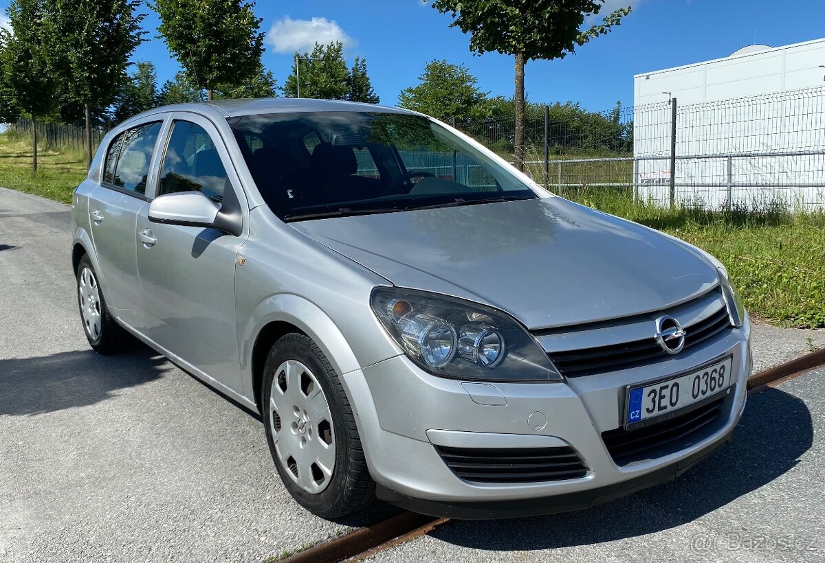 Opel Astra 1.7 CDTI 74kW - 2