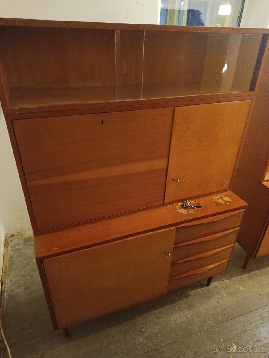 Obývací stěna - 2