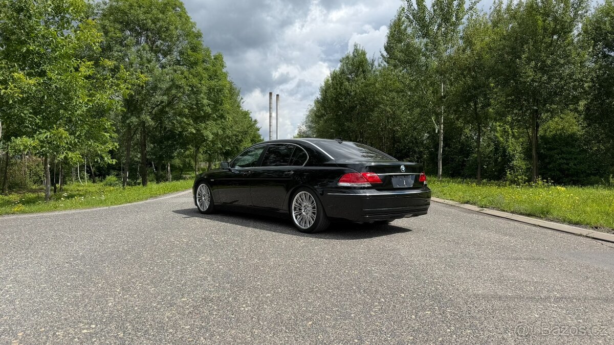 BMW 750Li TOP STAV - 2
