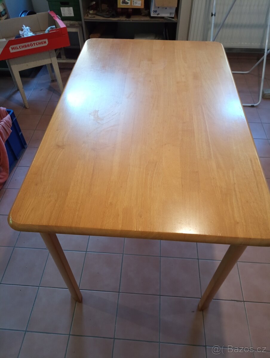 Jídelní kuchyňský,stůl - 2