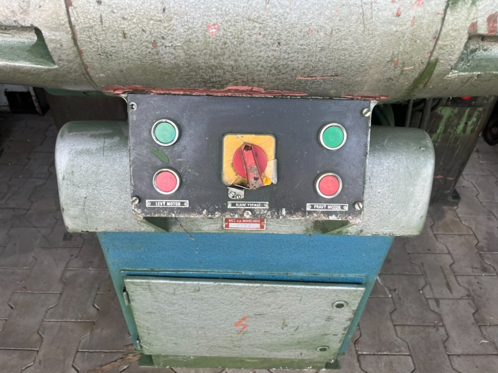 Dvoukotoučová stojanová leštička Kovofiniš, 7,5 kW - 2