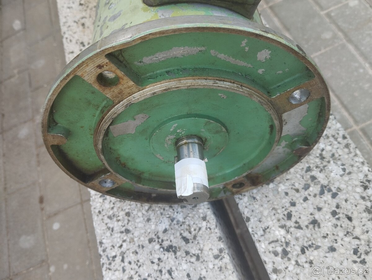 Elektromotor 0,75KW. 1400 ot - 2