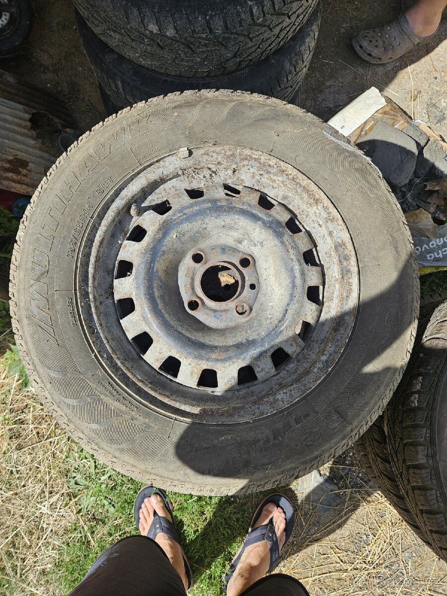 Kola Daewoo 185/65R14 - 2