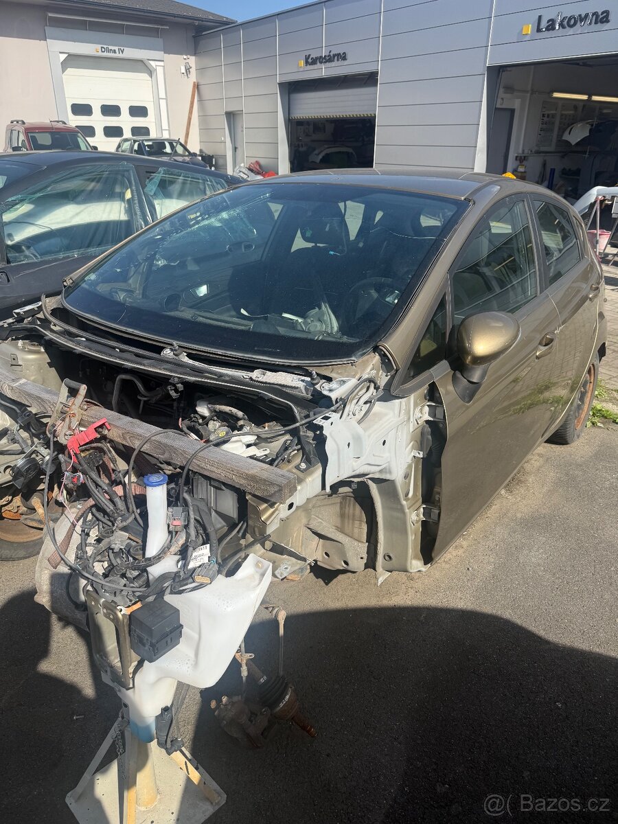 Ford Fiesta 2x - 2