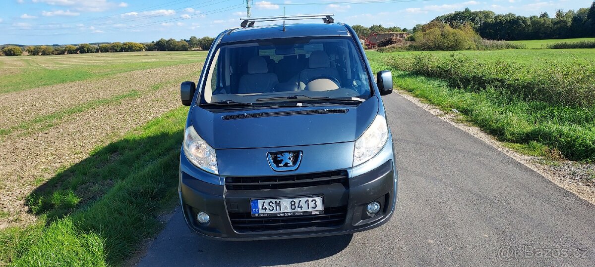 Prodám Peugeot Expert Tepee L2H1, 8 míst - 2