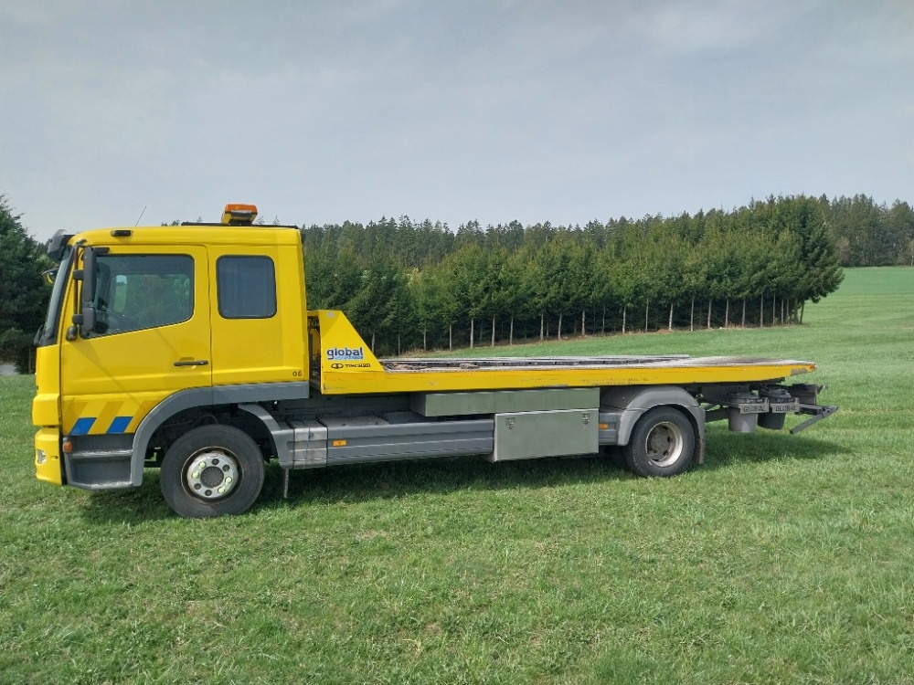 Mercedes Atego 1222 odtahový speciál Tischer