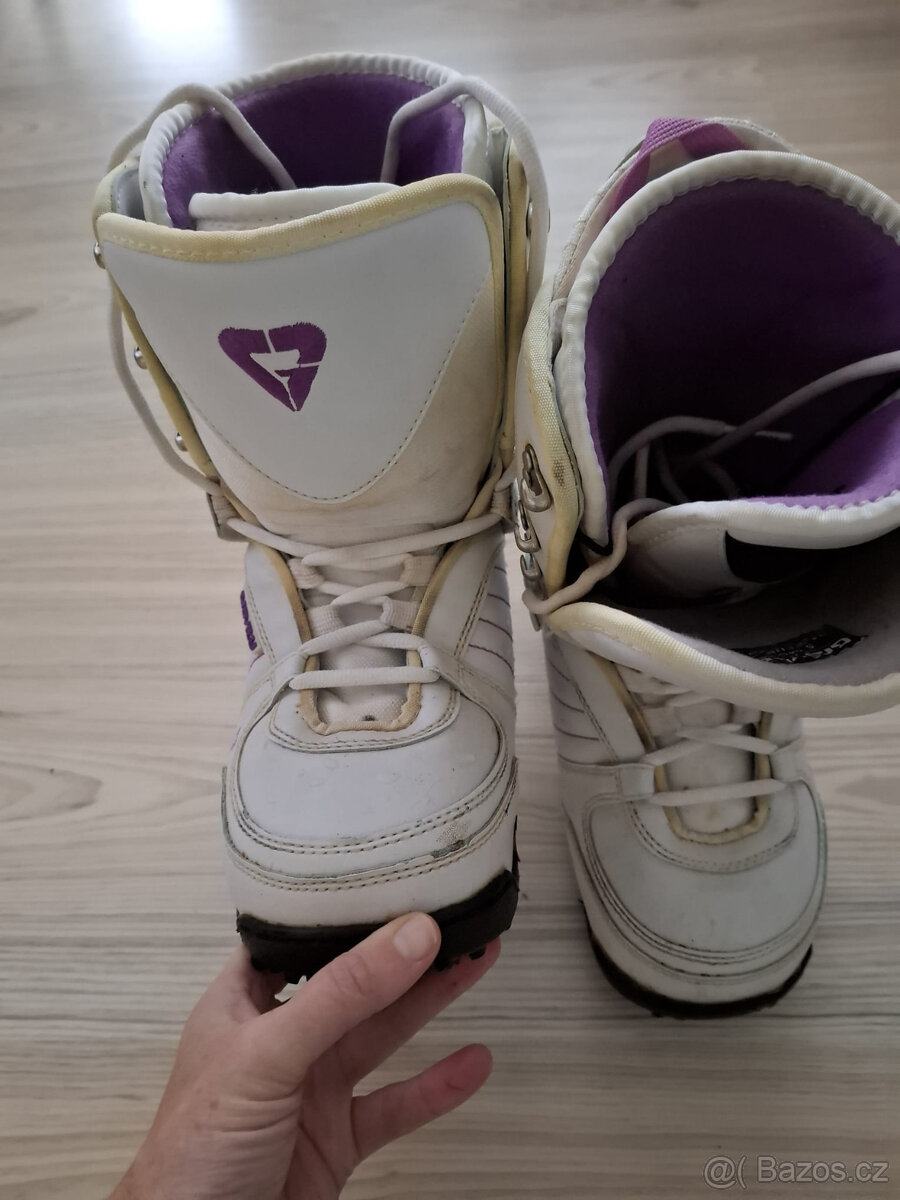 Snowboardové boty vel. 38 - 2