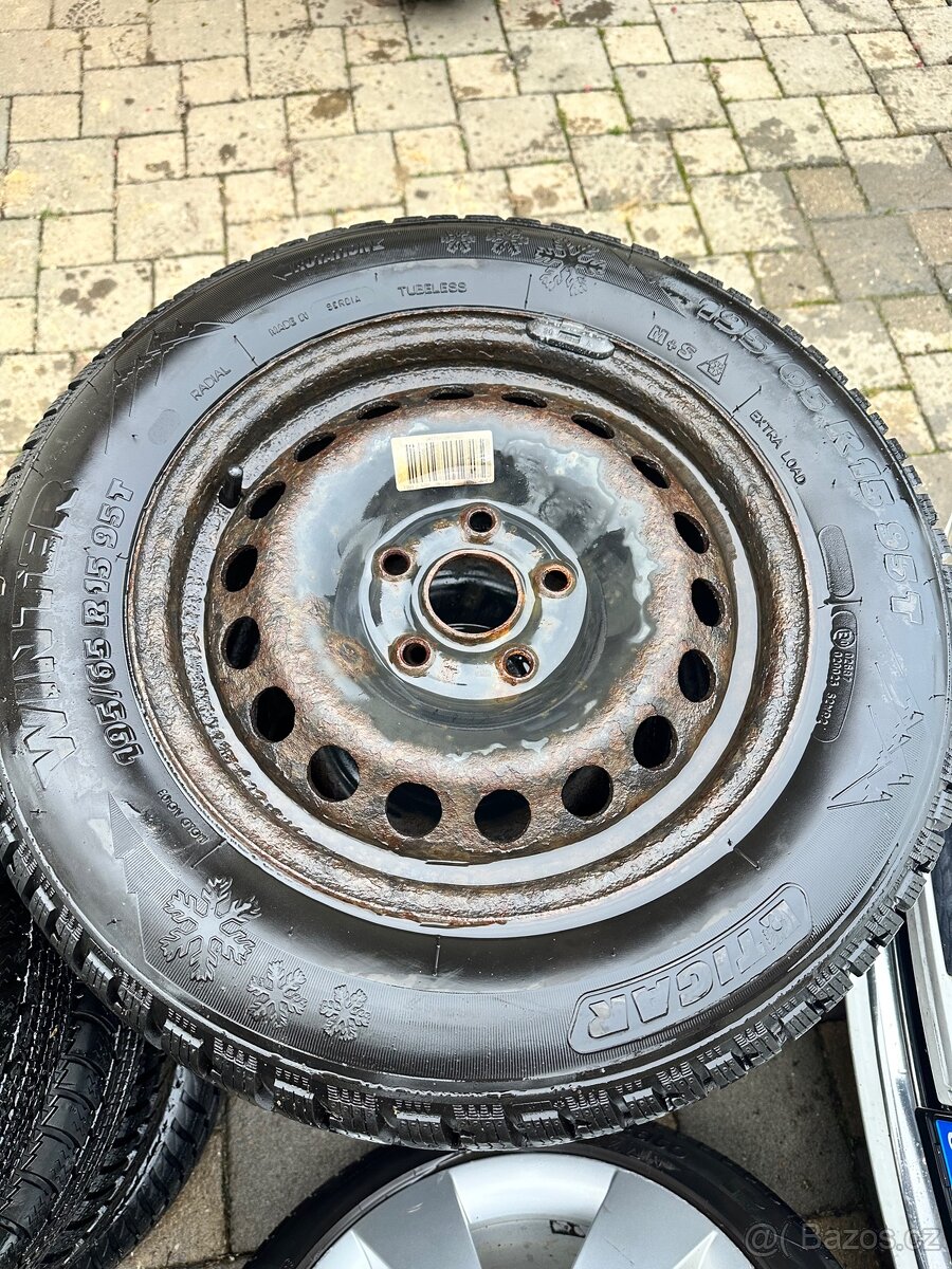 AKCE až 50% Zimní pneu Tigar s disky 195/65 R15 95T - 2