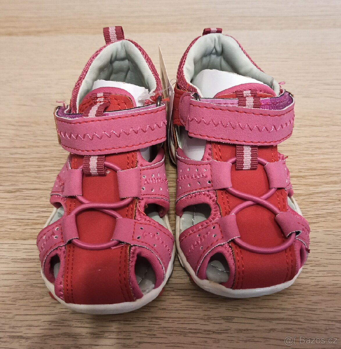 NOVÉ dívčí sandály zn. SPICY vel. 20 - 2