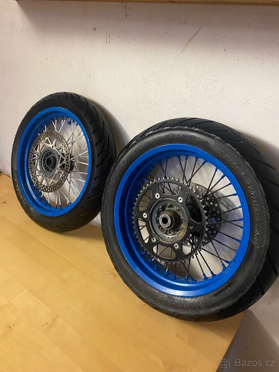 Motardové kola na husqvarna - 2