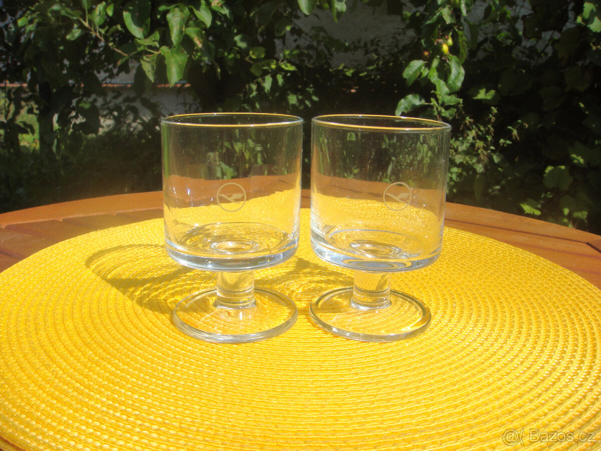 prodám 2 skleničky staré spol.LUFTHANZA za 120kč - 2